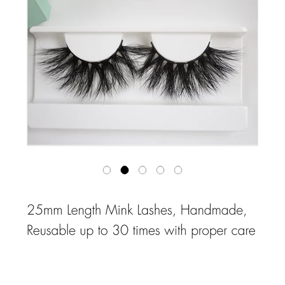 Betty Mink Lashes - Picture 1 of 4